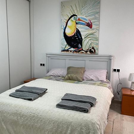 Habitacion En Piso Particular Sol Connect Alicante Luaran gambar